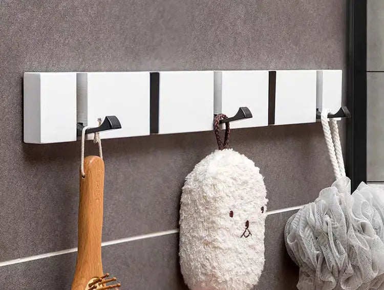 Bamboo Key Rack — Minimalist Wall Organizer